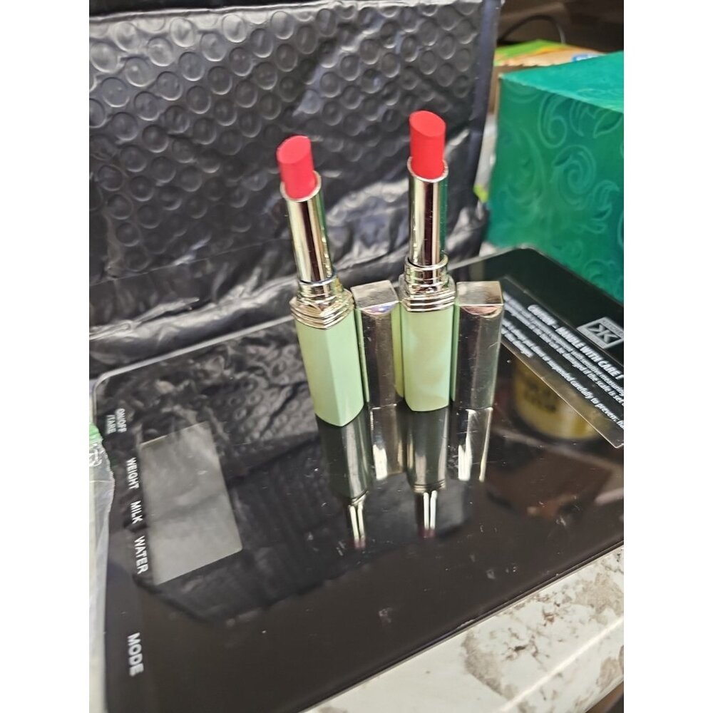 Lipstick Princess Livia Slim Line Pink Shimmer Lot Of 2 New Old Stock Without Bo